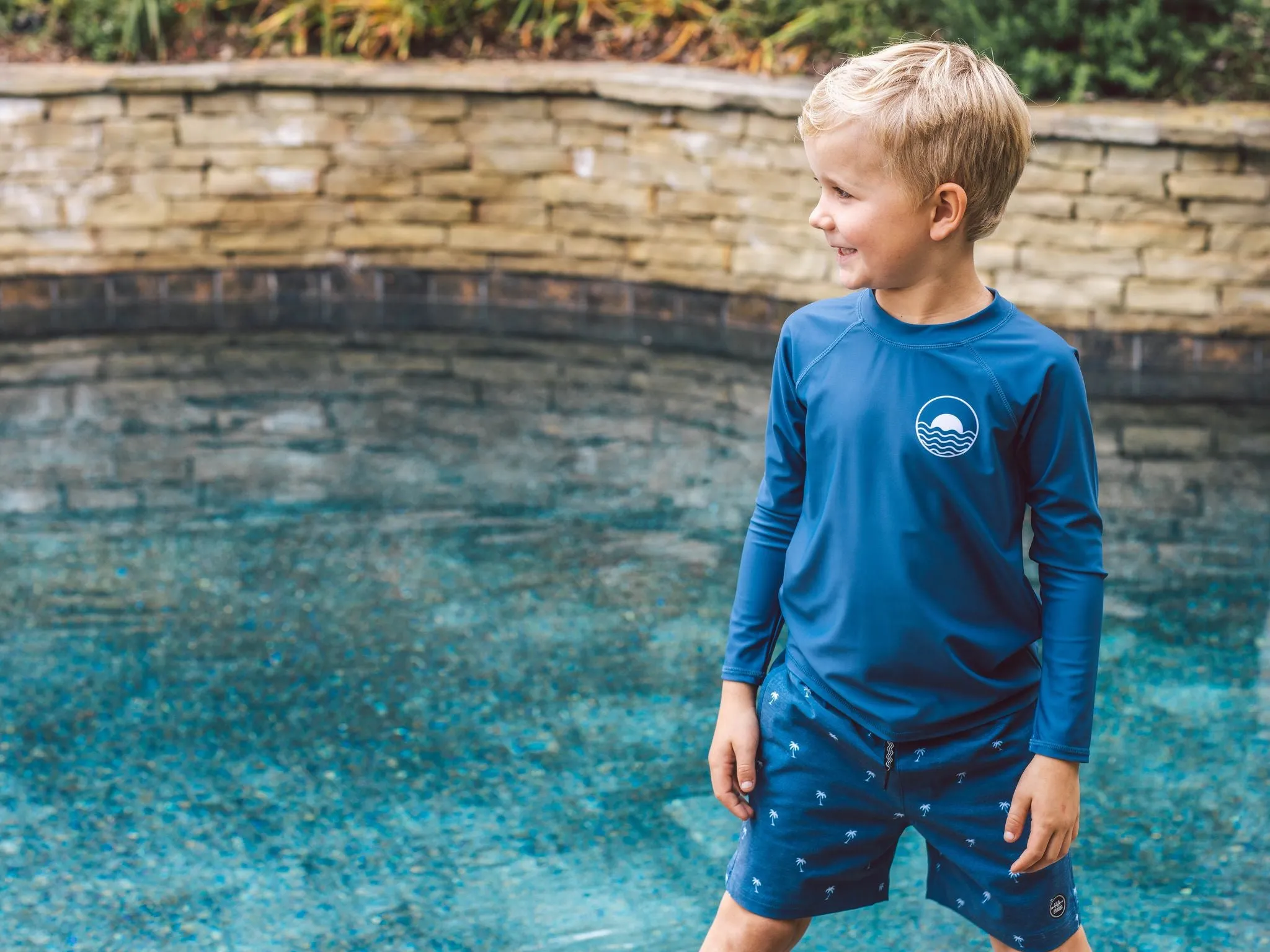6-12mos, 4yrs Icon Long Sleeve Rash Guard Top in Navy
