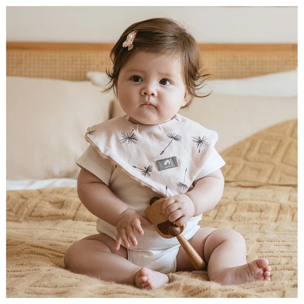 Adorable & Absorbent Baby Bibs: The Ultimate Teething Solution