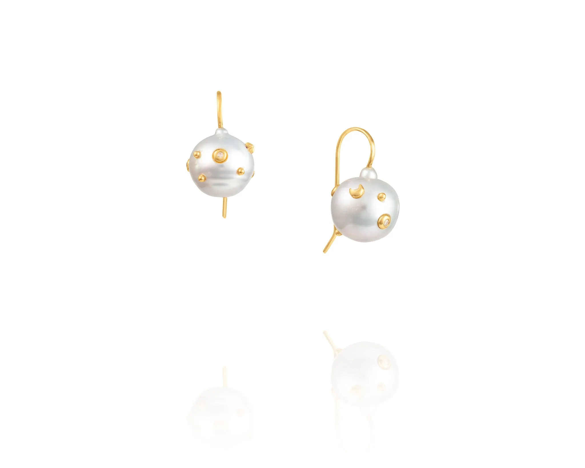 Baroque Freshwater Pearl Camelot Earrings