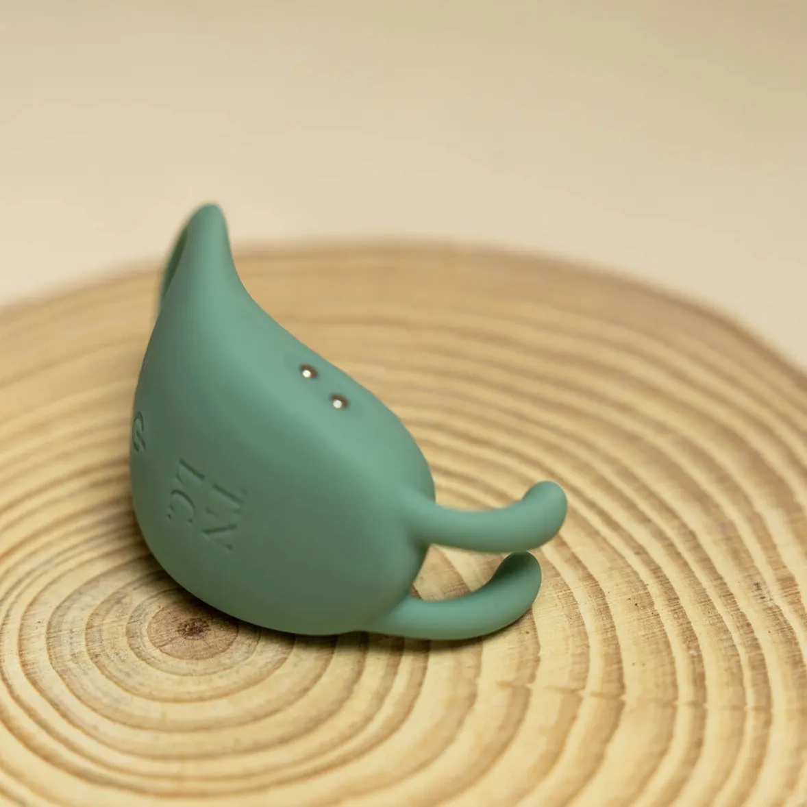 Cilantro | Multi-speed Rabbit Cock Ring
